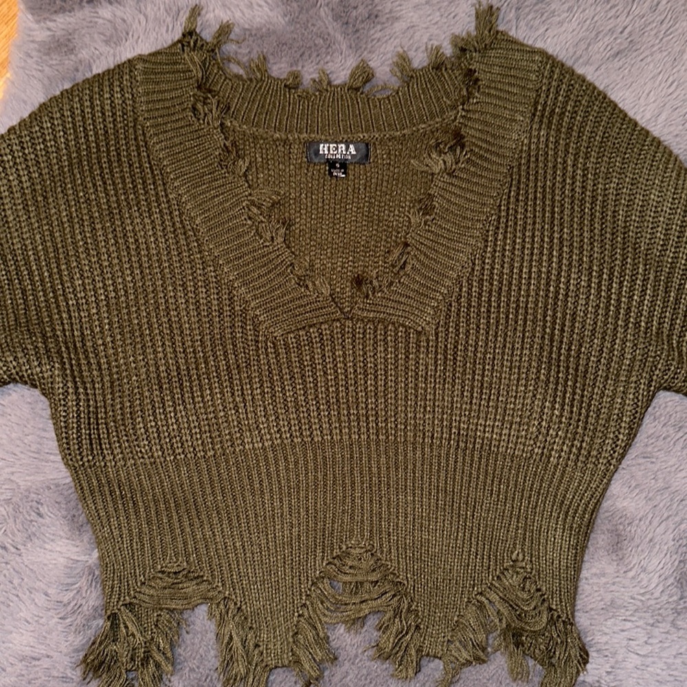 Hera Distressed Olive Green Sweater